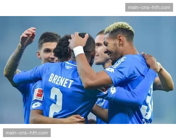 霍芬海姆2-2战平沙尔克04，客队补时阶段绝平